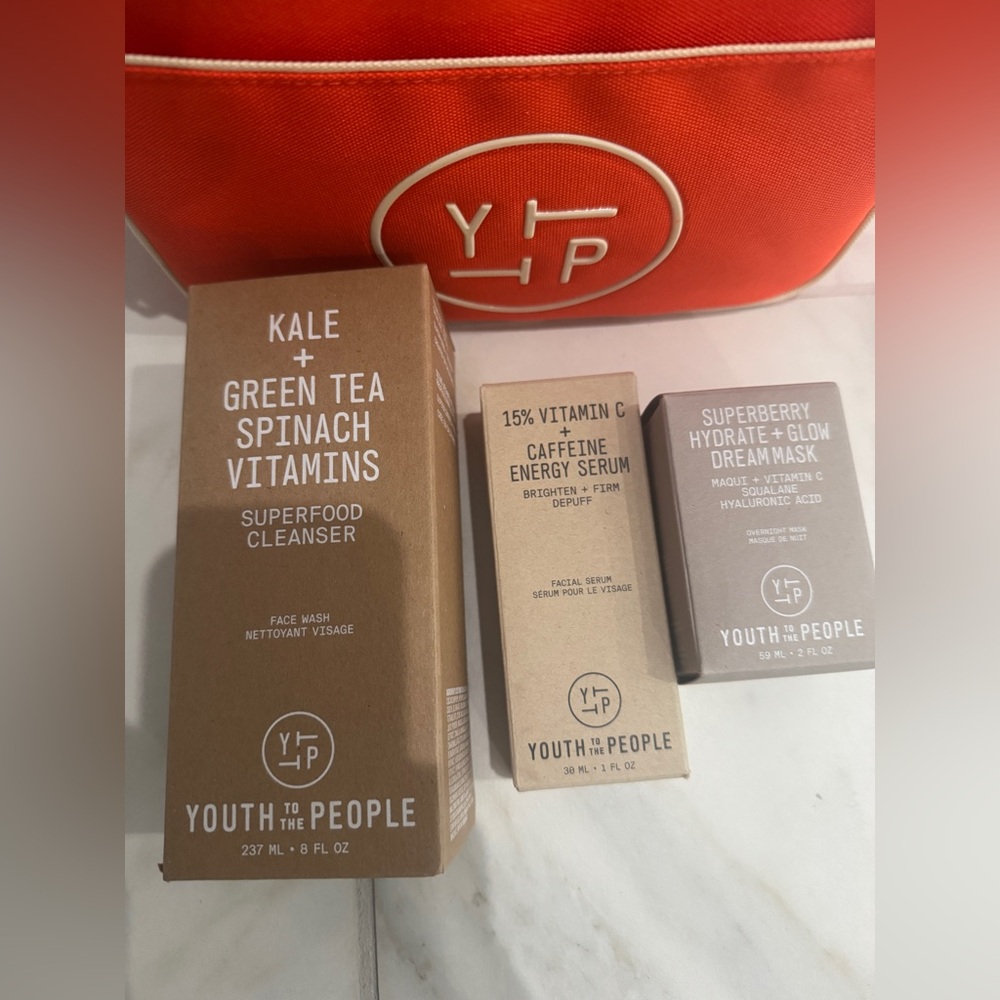 Youth to the People skincare set